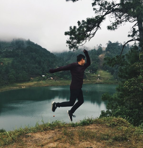 Comment planifier des vacances aventureuses et sûres pour les femmes voyageant seules ?